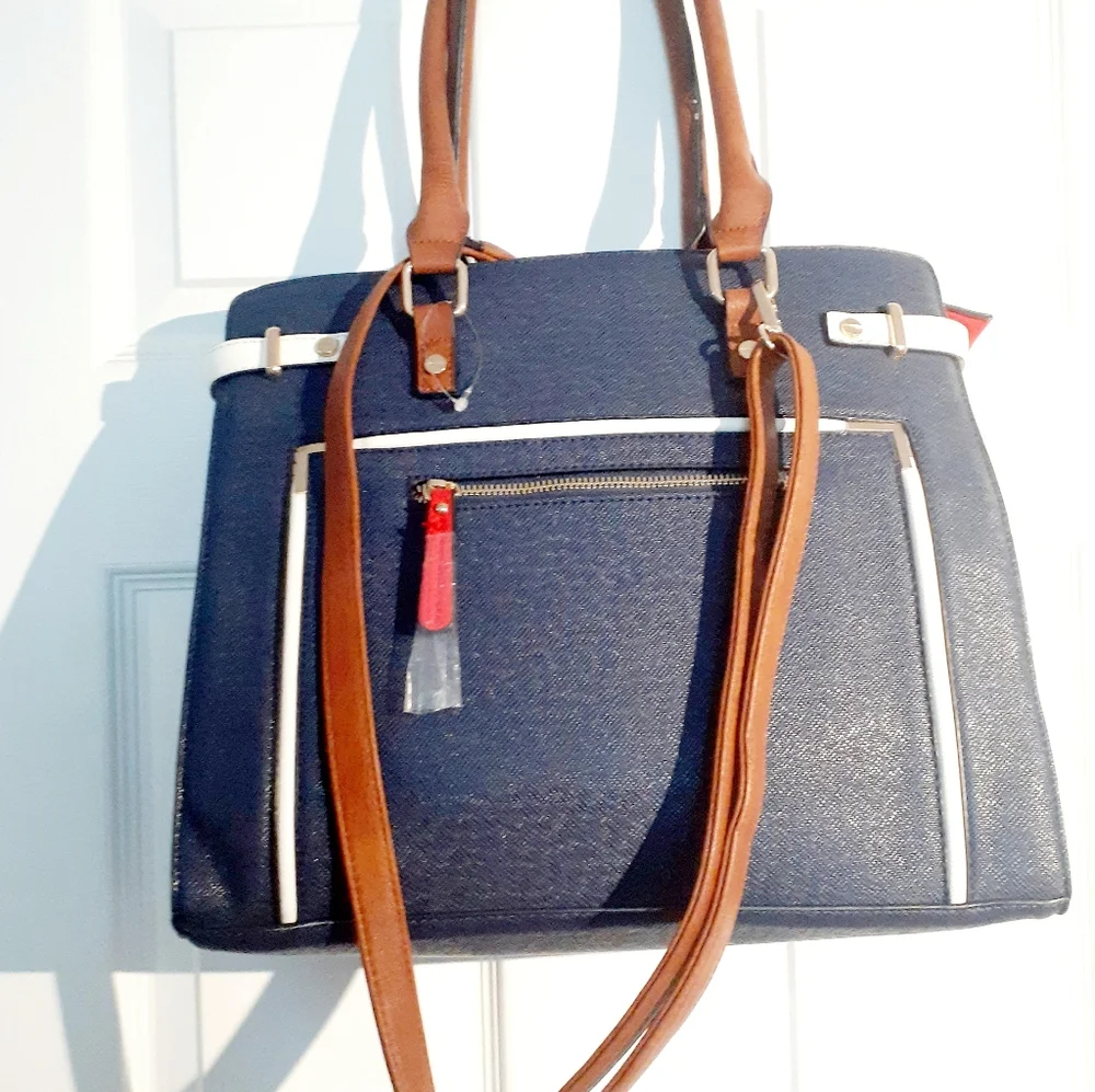 Woman bag - Picture 1 of 6